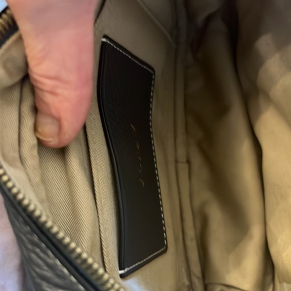 Leather J Crew bag w lock &keys - Picture 6 of 8